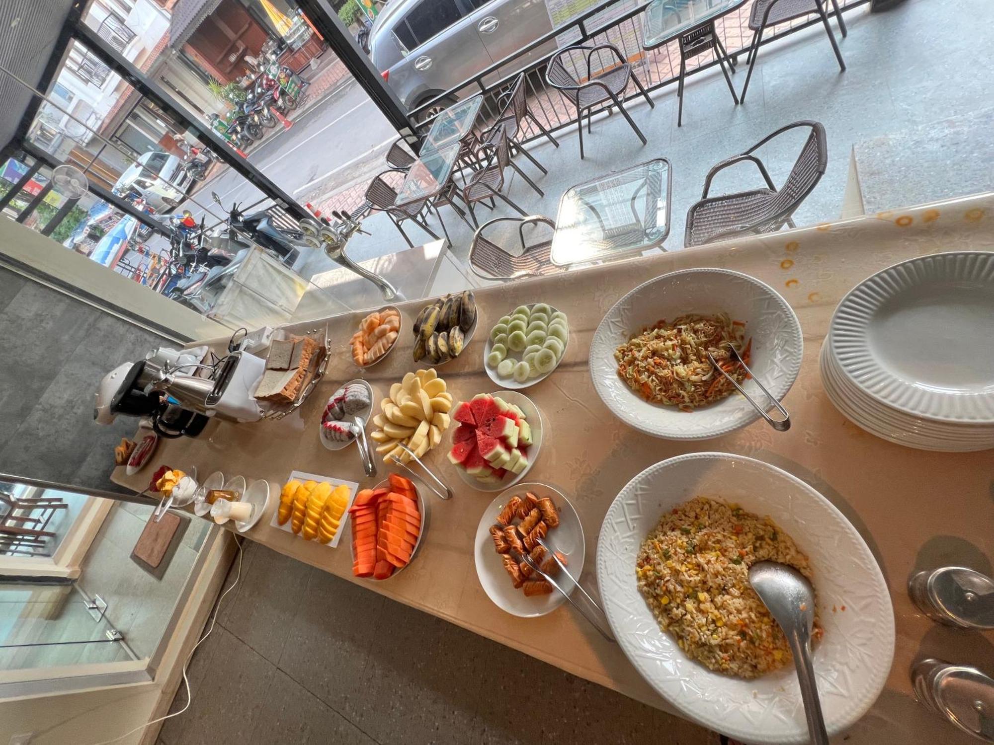 Lucie Hotel فيينتيان المظهر الخارجي الصورة